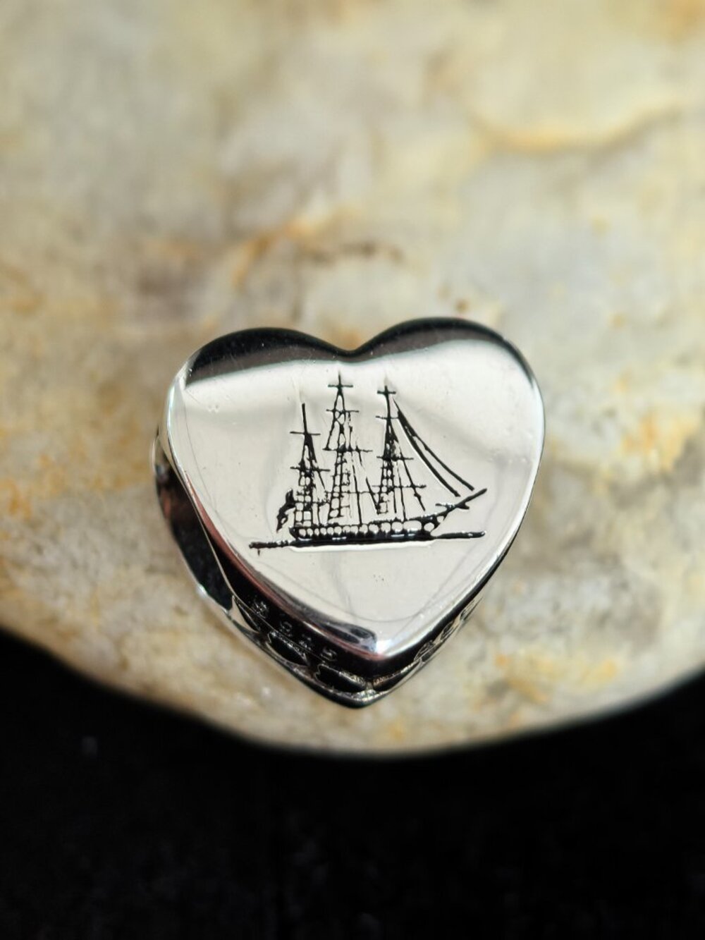 Pandora BOSTON Exclusive Travel Heart Charm Pendant, S925 Silver (Women's)